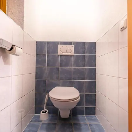 Apartment Quiet Flat With Terrace In Neustift im Stubaital