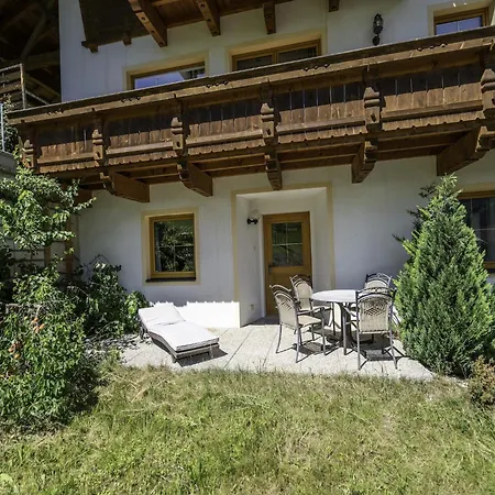 Apartment Quiet Flat With Terrace In Neustift im Stubaital