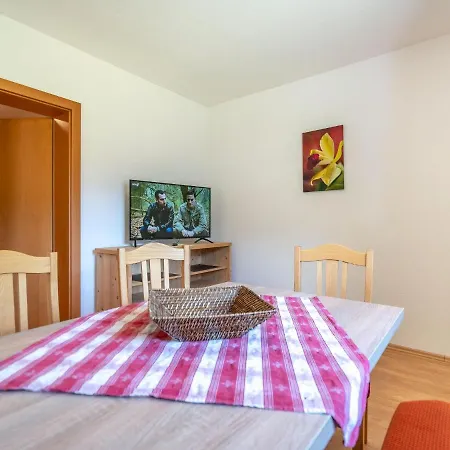 شقة Quiet Flat With Terrace In نيوستيف ام ستوبيتا